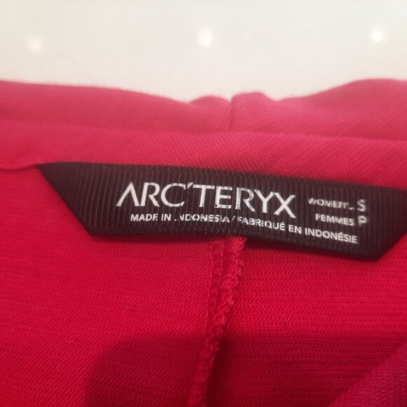 Arc'Teryx Cowl Neck - Short Sleeve T-Shirt - Women's Small - 42% Wool - Picture 5 of 11